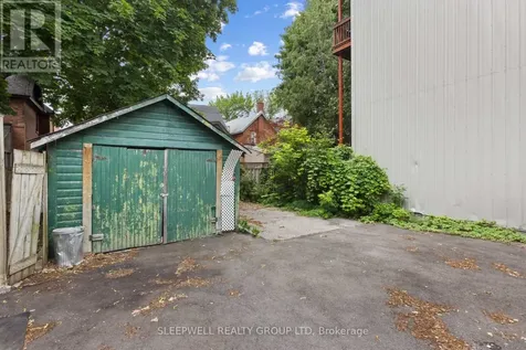 86 Fourth Avenue Ottawa ON K1S 2L2