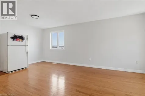 43 Decaro Crescent Cambridge ON N3C 4N1