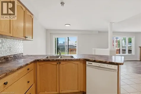 43 Decaro Crescent Cambridge ON N3C 4N1