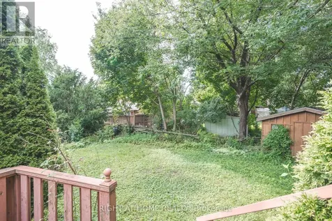 695 Glen Forrest Boulevard Waterloo ON N2L 4K7