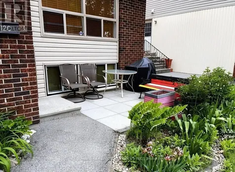 12C Sonnet Crescent Ottawa ON K2H 8W7
