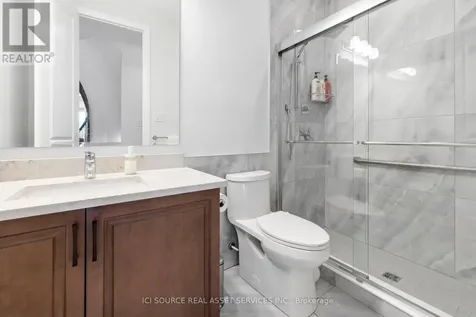 733 Coast Circle Ottawa ON K4M 0J4