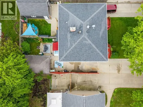 845 Vroom Avenue Sarnia ON N7S 2W9