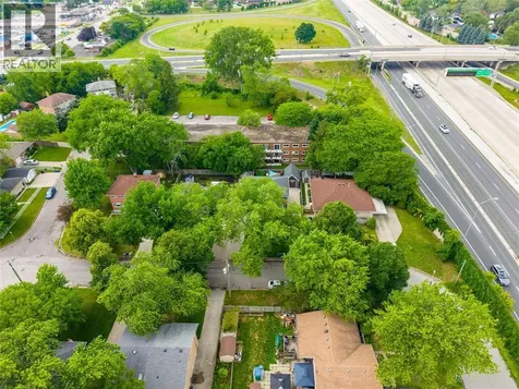 845 Vroom Avenue Sarnia ON N7S 2W9