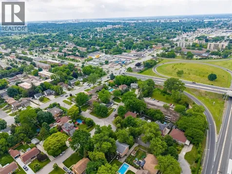 845 Vroom Avenue Sarnia ON N7S 2W9