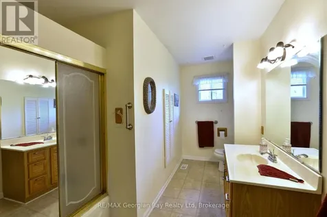 1 Lindale Avenue Tiny ON L9M 0J2