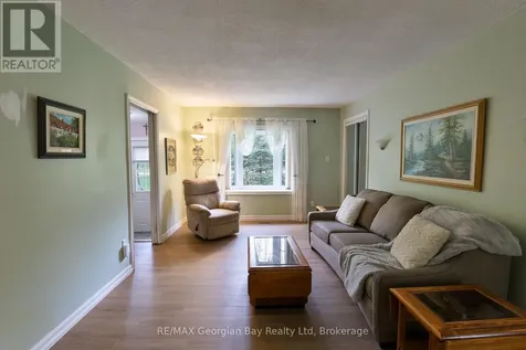 1 Lindale Avenue Tiny ON L9M 0J2