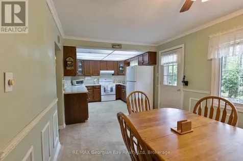 1 Lindale Avenue Tiny ON L9M 0J2