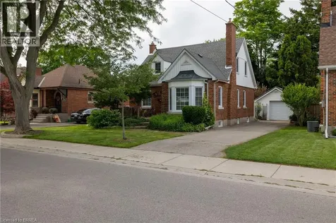 21 Baldwin Avenue Brantford ON N3S 1H6