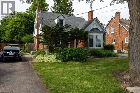 21 Baldwin Avenue Brantford ON N3S 1H6