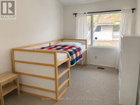 285 Bruyere Street Ottawa ON K1N 5E5