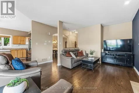 51 Denton Way Ottawa ON K4A 5C5