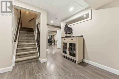51 Denton Way Ottawa ON K4A 5C5