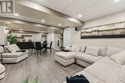 51 Denton Way Ottawa ON K4A 5C5