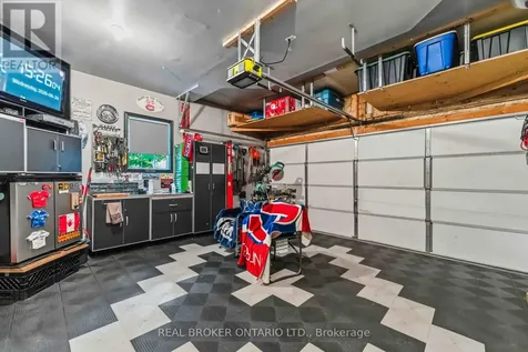 51 Denton Way Ottawa ON K4A 5C5