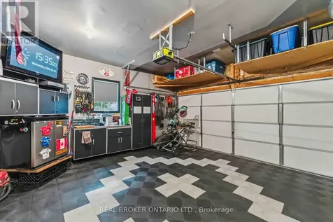 51 Denton Way Ottawa ON K4A 5C5