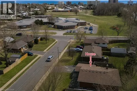 314 Bevan Drive Burlington ON L7L 4L2