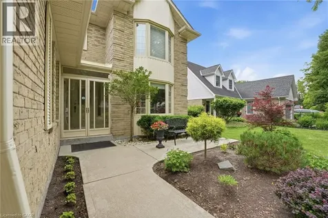 44 Forestview Drive Dundas ON L9H 6M8