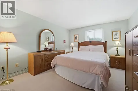 44 Forestview Drive Dundas ON L9H 6M8