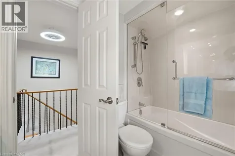 44 Forestview Drive Dundas ON L9H 6M8