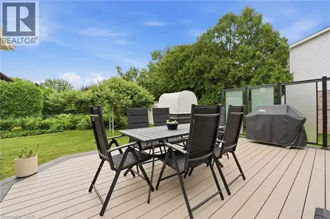 44 Forestview Drive Dundas ON L9H 6M8