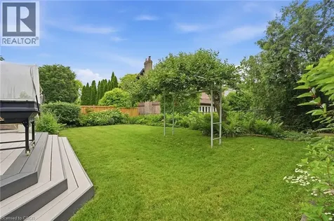 44 Forestview Drive Dundas ON L9H 6M8