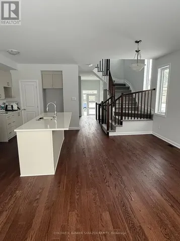 731 Fairline Row North Ottawa ON K2V 0M4