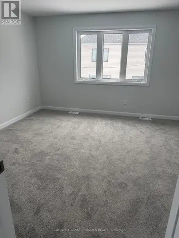 731 Fairline Row North Ottawa ON K2V 0M4