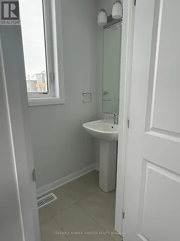 731 Fairline Row North Ottawa ON K2V 0M4