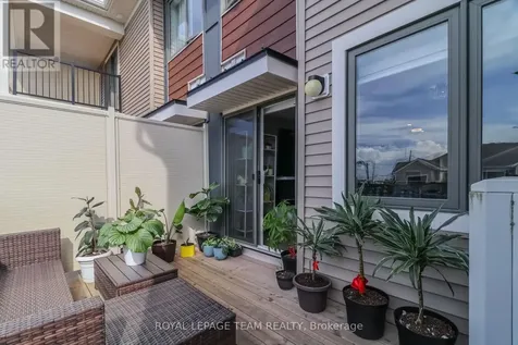 2274 Watercolours Way Ottawa ON K2J 6N2