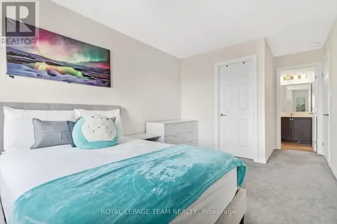 2274 Watercolours Way Ottawa ON K2J 6N2