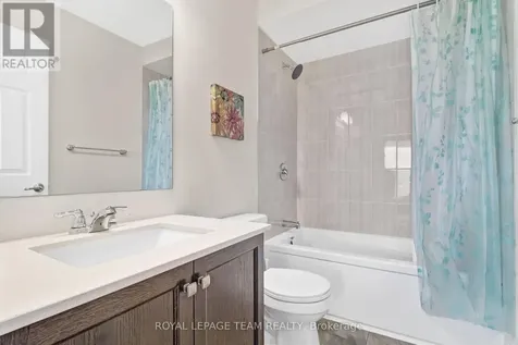 2274 Watercolours Way Ottawa ON K2J 6N2
