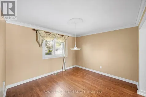 6526 Tooney Drive Ottawa ON K1C 7G9