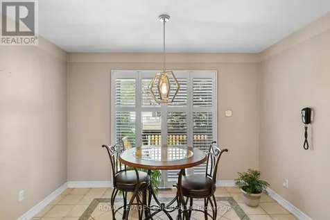 6526 Tooney Drive Ottawa ON K1C 7G9