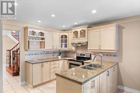 6526 Tooney Drive Ottawa ON K1C 7G9