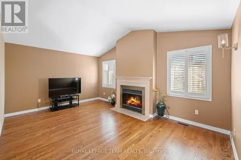 6526 Tooney Drive Ottawa ON K1C 7G9