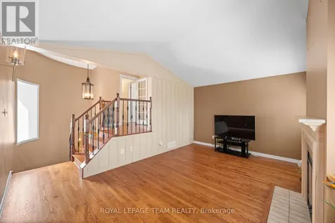 6526 Tooney Drive Ottawa ON K1C 7G9