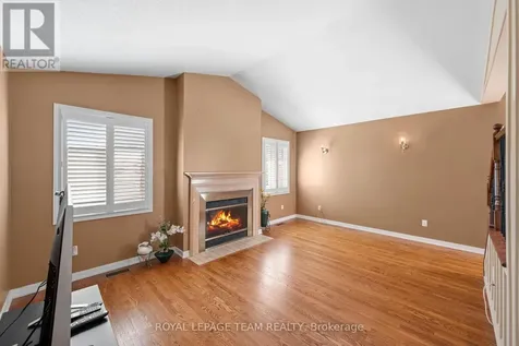 6526 Tooney Drive Ottawa ON K1C 7G9