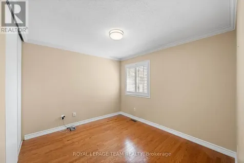 6526 Tooney Drive Ottawa ON K1C 7G9