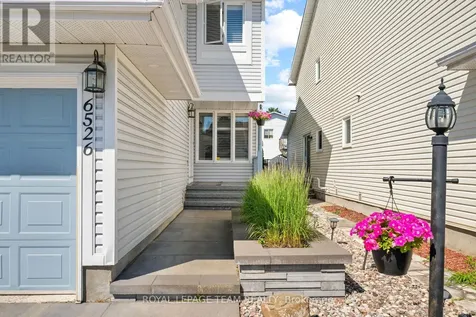 6526 Tooney Drive Ottawa ON K1C 7G9
