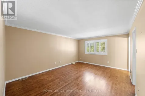 6526 Tooney Drive Ottawa ON K1C 7G9