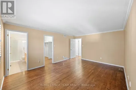 6526 Tooney Drive Ottawa ON K1C 7G9