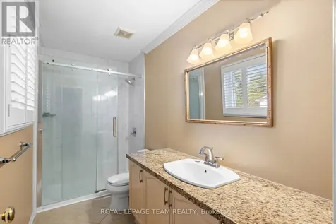 6526 Tooney Drive Ottawa ON K1C 7G9