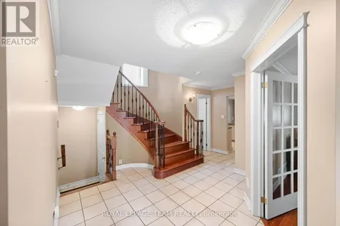 6526 Tooney Drive Ottawa ON K1C 7G9