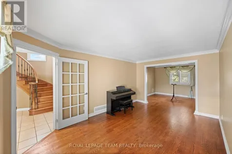 6526 Tooney Drive Ottawa ON K1C 7G9