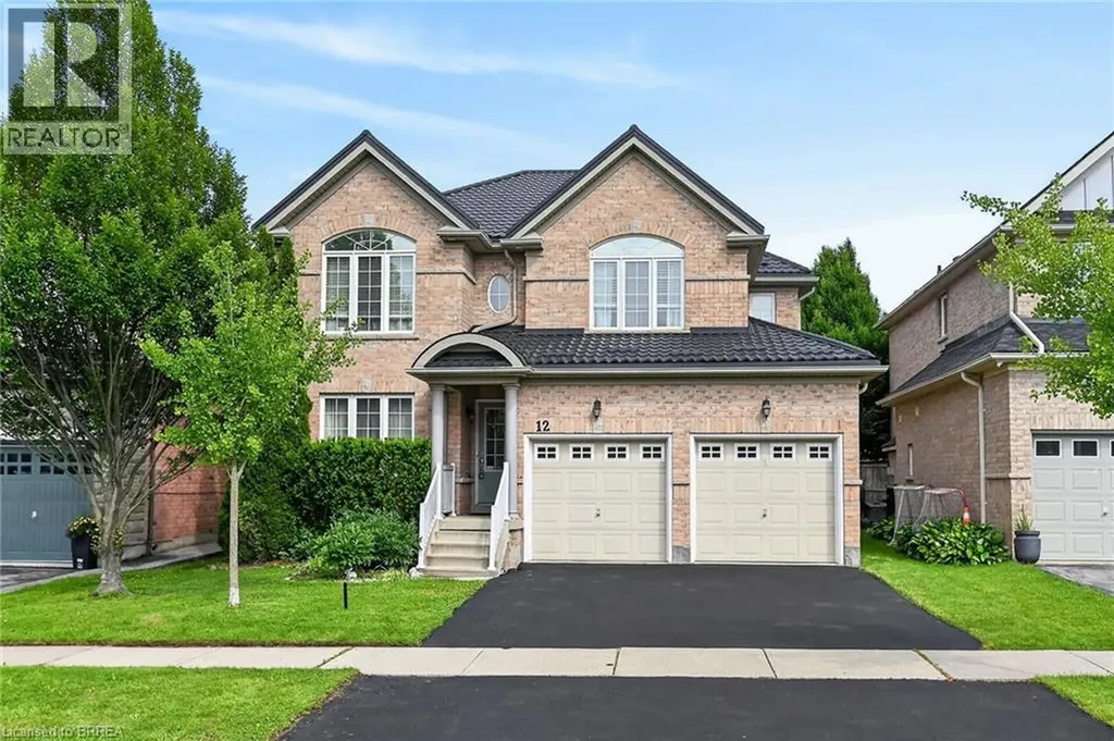 12 Barrett Avenue Brantford ON N3S 0B2