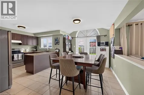 12 Barrett Avenue Brantford ON N3S 0B2