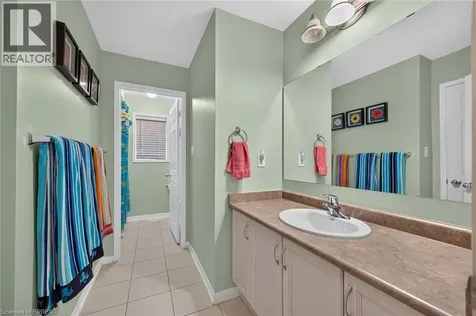 12 Barrett Avenue Brantford ON N3S 0B2
