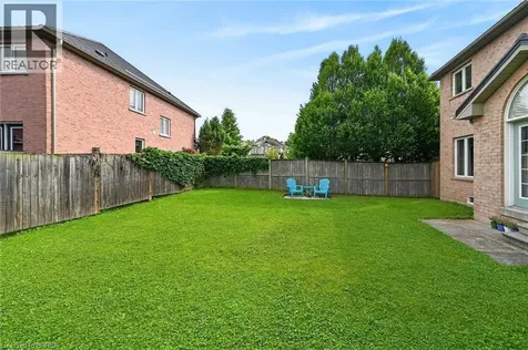 12 Barrett Avenue Brantford ON N3S 0B2