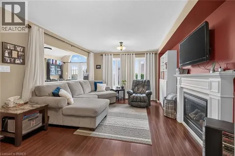 12 Barrett Avenue Brantford ON N3S 0B2